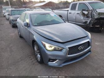 INFINITI Q50 2.0T LUXE