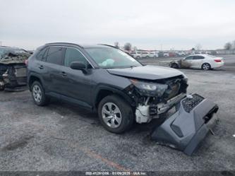 TOYOTA RAV4 LE