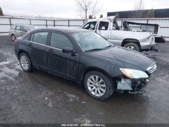 CHRYSLER 200 TOURING