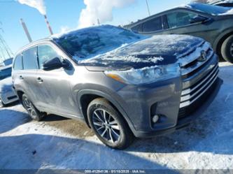 TOYOTA HIGHLANDER XLE