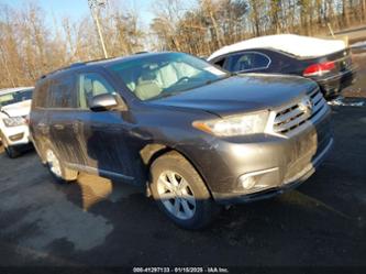 TOYOTA HIGHLANDER SE V6