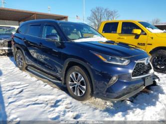 TOYOTA HIGHLANDER HYBRID XLE