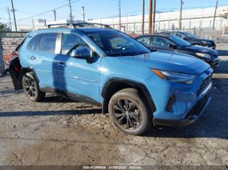 TOYOTA RAV4 HYBRID SE