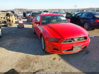 FORD MUSTANG V6 PREMIUM