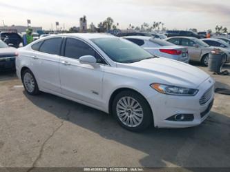 FORD FUSION SE LUXURY