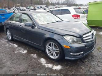 MERCEDES-BENZ C-CLASS LUXURY 4MATIC/SPORT 4MATIC