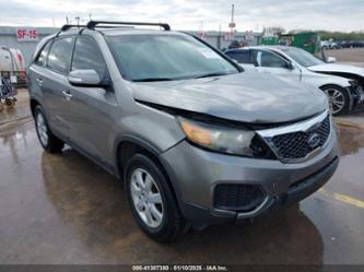 KIA SORENTO LX