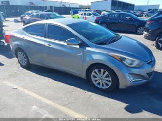 HYUNDAI ELANTRA SE