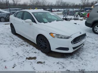 FORD FUSION SE