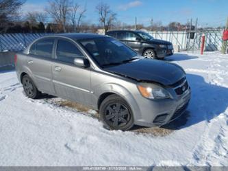 KIA RIO LX