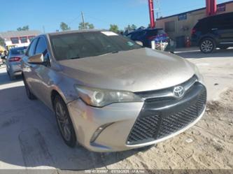 TOYOTA CAMRY SE