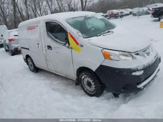 NISSAN NV200