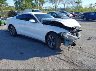 FORD MUSTANG V6