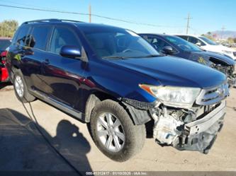 TOYOTA HIGHLANDER BASE PLUS V6