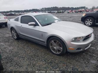 FORD MUSTANG V6 PREMIUM