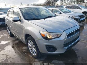 MITSUBISHI OUTLANDER SPORT ES