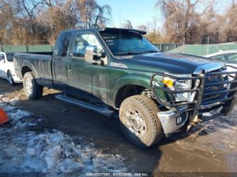 FORD F-250 LARIAT