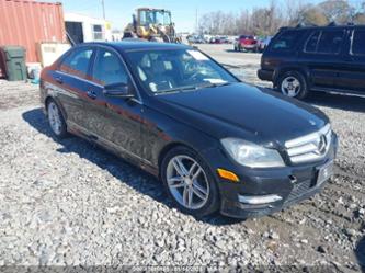 MERCEDES-BENZ C-CLASS LUXURY/SPORT