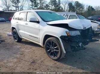 JEEP GRAND CHEROKEE ALTITUDE 4X2