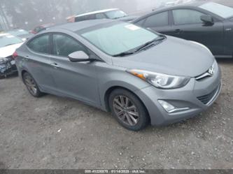 HYUNDAI ELANTRA SE