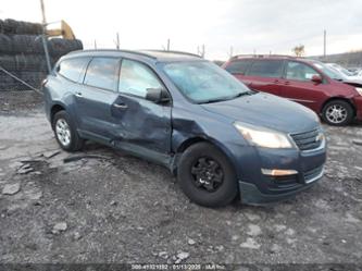 CHEVROLET TRAVERSE LS