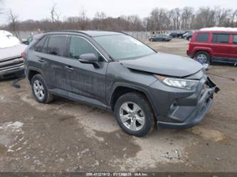 TOYOTA RAV4 XLE