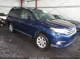 TOYOTA HIGHLANDER SE