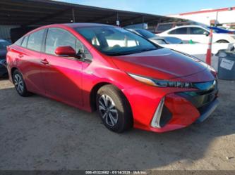 TOYOTA PRIUS PRIME