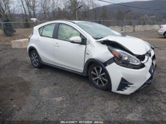 TOYOTA PRIUS C TWO