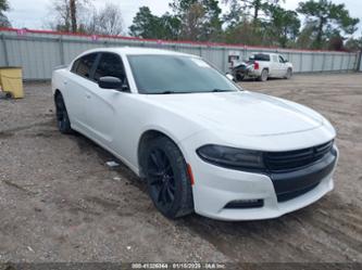 DODGE CHARGER SXT RWD