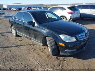 MERCEDES-BENZ C-CLASS LUXURY/SPORT