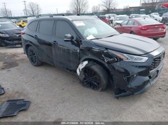 TOYOTA HIGHLANDER HYBRID PLATINUM