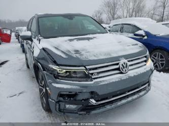 VOLKSWAGEN TIGUAN 2.0T SEL PREMIUM/2.0T SEL PREMIUM R-LINE