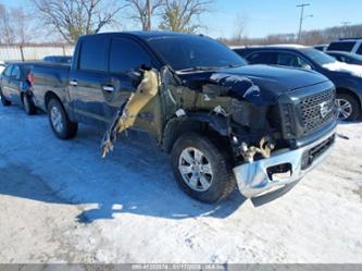 NISSAN TITAN SV