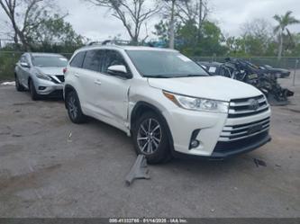 TOYOTA HIGHLANDER XLE