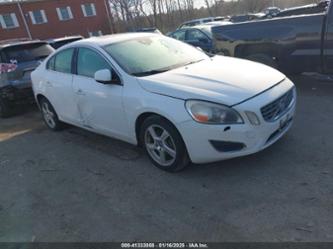 VOLVO S60 T5/T5 PLATINUM/T5 PREMIER/T5 PREMIER PLUS