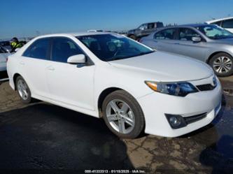 TOYOTA CAMRY SE