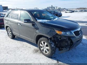 KIA SORENTO LX