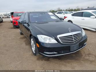 MERCEDES-BENZ S-CLASS S 550