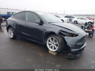 TESLA MODEL Y LONG RANGE DUAL MOTOR ALL-WHEEL DRIVE