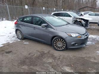 FORD FOCUS TITANIUM