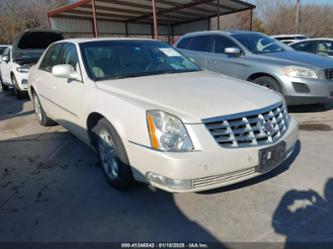 CADILLAC DTS LUXURY COLLECTION