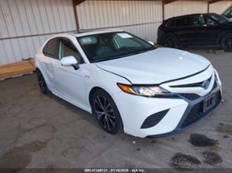 TOYOTA CAMRY HYBRID SE HYBRID