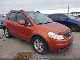 SUZUKI SX4 PREMIUM/TECH VALU PKG (NAV)