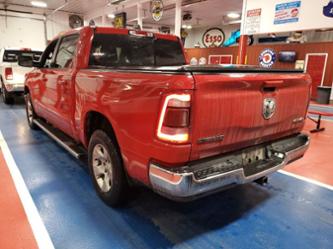 RAM 1500 BIG HORN 4X4 5 7 BOX