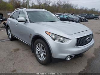 INFINITI QX70