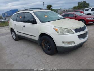 CHEVROLET TRAVERSE LS