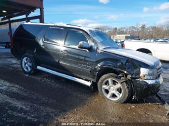 CHEVROLET SUBURBAN LT