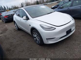 TESLA MODEL Y STANDARD RANGE REAR-WHEEL DRIVE