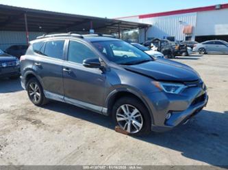 TOYOTA RAV4 ADVENTURE/XLE